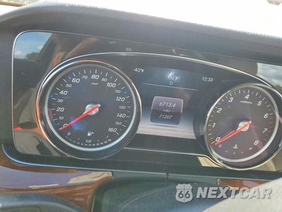 Zdjęcie 9 z 12 samochodu: 2017 MERCEDES-BENZ E 300 VIN:WDDZF4JB5HA138321 - miniatura