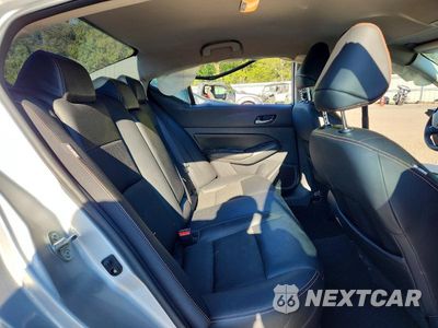 Zdjęcie 10 z 13 samochodu: 2019 NISSAN ALTIMA SR VIN:1N4BL4CV4KC244465 - miniatura