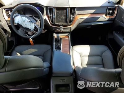 Zdjęcie 8 z 12 samochodu: 2024 VOLVO XC60 PLUS VIN:YV4L12RL5R1933478 - miniatura