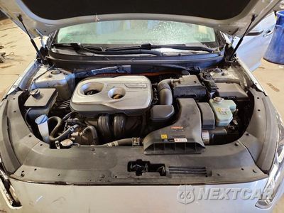 Zdjęcie 11 z 12 samochodu: 2019 HYUNDAI SONATA HYBRID SE VIN:KMHE24L34KA091053 - miniatura