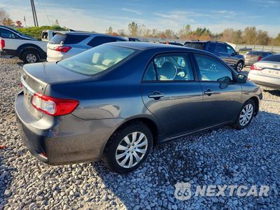 Trzecie zdjęcie samochodu z tyłu: 2012 TOYOTA COROLLA LE VIN:2T1BU4EE3CC870750 - miniatura