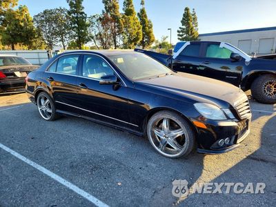 Czwarte zdjęcie samochodu z boku: 2010 MERCEDES-BENZ E 350 VIN:WDDHF5GB3AA189458 - miniatura
