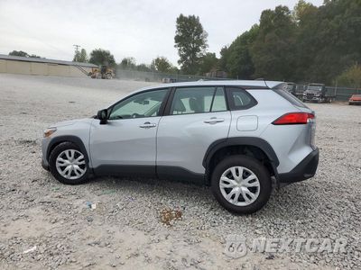 Drugie zdjęcie samochodu z przodu: 2022 TOYOTA COROLLA CROSS L VIN:7MUAAABG3NV040634 - miniatura