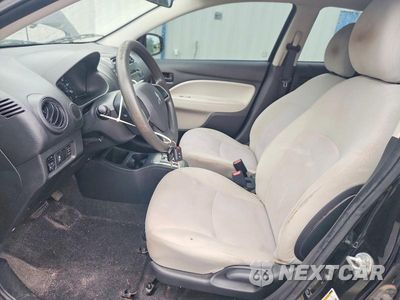 Zdjęcie 7 z 12 samochodu: 2017 MITSUBISHI MIRAGE G4 ES VIN:ML32F3FJ9HHF10083 - miniatura