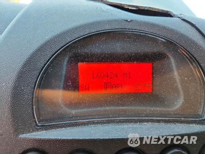 Zdjęcie 9 z 12 samochodu: 2006 PONTIAC GRAND PRIX GT VIN:2G2WR554261143509 - miniatura