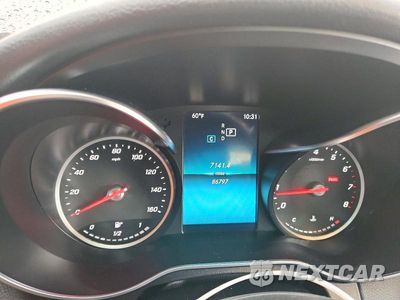 Zdjęcie 9 z 12 samochodu: 2019 MERCEDES-BENZ C 300 4MATIC VIN:55SWF8EB4KU302069 - miniatura
