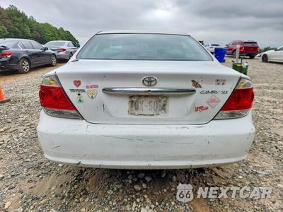 Zdjęcie 6 z 12 samochodu: 2005 TOYOTA CAMRY XLE VIN:4T1BE30K65U386707 - miniatura