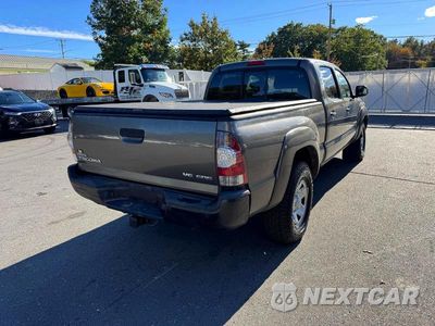 Trzecie zdjęcie samochodu z tyłu: 2009 TOYOTA TACOMA DOUBLE CAB LONG BED VIN:3TMMU52N49M008429 - miniatura