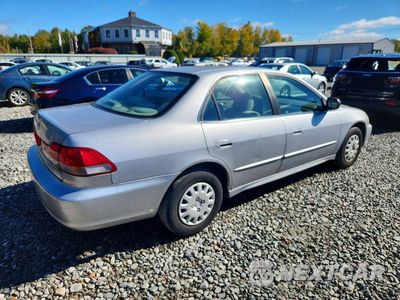 Trzecie zdjęcie samochodu z tyłu: 2002 HONDA ACCORD VALUE VIN:1HGCF86692A077115 - miniatura