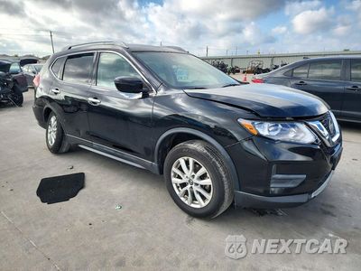 Czwarte zdjęcie samochodu z boku: 2019 NISSAN ROGUE S VIN:5N1AT2MV5KC780135 - miniatura
