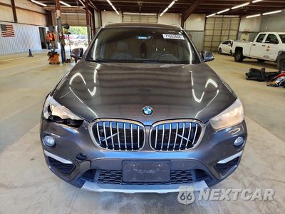 Piąte zdjęcie samochodu w środku: 2018 BMW X1 XDRIVE28I VIN:WBXHT3C30J5L24123 - miniatura