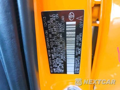 Zdjęcie 12 z 12 samochodu: 2014 TOYOTA PRIUS C TWO VIN:JTDKDTB31E1060571 - miniatura
