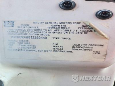Zdjęcie 12 z 12 samochodu: 2001 GMC NEW SIERRA C2500 VIN:1GTGC24U61Z269440 - miniatura