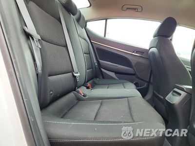 Zdjęcie 10 z 12 samochodu: 2018 HYUNDAI ELANTRA SEL VIN:5NPD84LF2JH266397 - miniatura