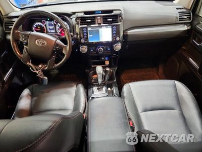 Zdjęcie 8 z 13 samochodu: 2024 TOYOTA 4RUNNER TRD OFF-ROAD PREMIUM VIN:JTERU5JR5R6228877 - miniatura