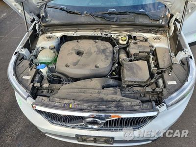 Zdjęcie 11 z 12 samochodu: 2020 VOLVO XC40 T5 MOMENTUM VIN:YV4162UK9L2251812 - miniatura