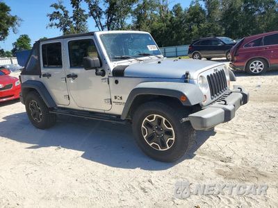 Czwarte zdjęcie samochodu z boku: 2008 JEEP WRANGLER UNLIMITED X VIN:1J8GB39148L514698 - miniatura