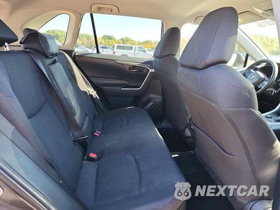 Zdjęcie 11 z 14 samochodu: 2023 TOYOTA RAV4 LE VIN:4T3MWRFV6PU099792 - miniatura