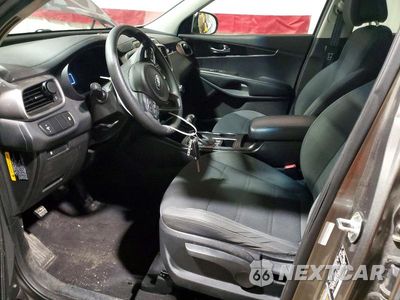 Zdjęcie 7 z 13 samochodu: 2016 KIA SORENTO LX VIN:5XYPGDA38GG052068 - miniatura