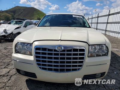 Piąte zdjęcie samochodu w środku: 2010 CHRYSLER 300 TOURING VIN:2C3CA5CVXAH133879 - miniatura