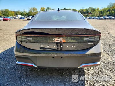 Zdjęcie 6 z 12 samochodu: 2026 HYUNDAI SONATA HYBRID BLUE VIN:KMHL24JJ8TA161020 - miniatura