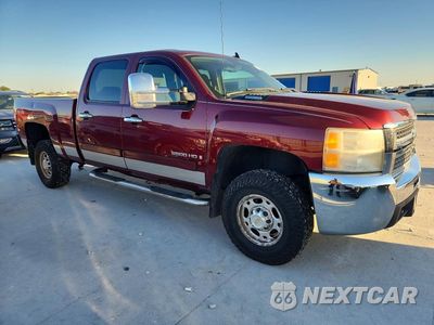 Czwarte zdjęcie samochodu z boku: 2008 CHEVROLET SILVERADO K2500 HEAVY DUTY VIN:1GCHK23608F121452 - miniatura