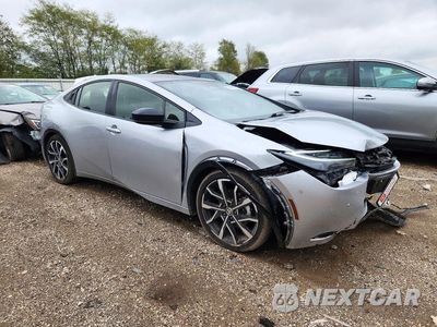 Czwarte zdjęcie samochodu z boku: 2024 TOYOTA PRIUS PRIME XSE VIN:JTDACACU5R3018702 - miniatura