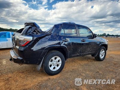 Trzecie zdjęcie samochodu z tyłu: 2017 TOYOTA 4RUNNER SR5 VIN:JTEZU5JR7H5157041 - miniatura