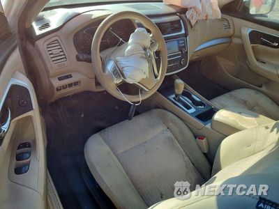 Zdjęcie 8 z 12 samochodu: 2016 NISSAN ALTIMA 2.5 S VIN:1N4AL3AP5GN342328 - miniatura