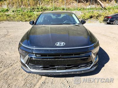 Piąte zdjęcie samochodu w środku: 2026 HYUNDAI SONATA HYBRID BLUE VIN:KMHL24JJ8TA161020 - miniatura