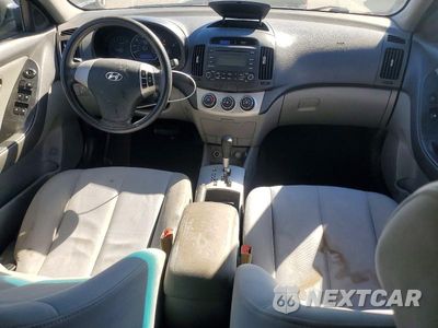 Zdjęcie 8 z 12 samochodu: 2009 HYUNDAI ELANTRA GLS VIN:KMHDU46D89U705363 - miniatura