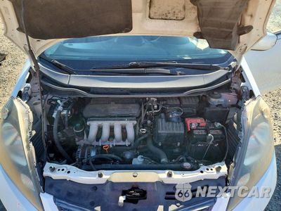 Zdjęcie 11 z 12 samochodu: 2013 HONDA FIT VIN:JHMGE8H33DC078644 - miniatura