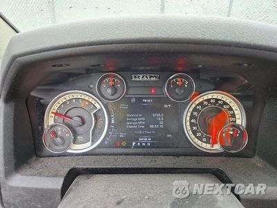Zdjęcie 9 z 12 samochodu: 2013 RAM 1500 SLT VIN:1C6RR7LT8DS564587 - miniatura