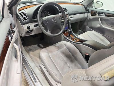 Zdjęcie 8 z 12 samochodu: 2002 MERCEDES-BENZ CLK 320 VIN:WDBLK65G72T113976 - miniatura