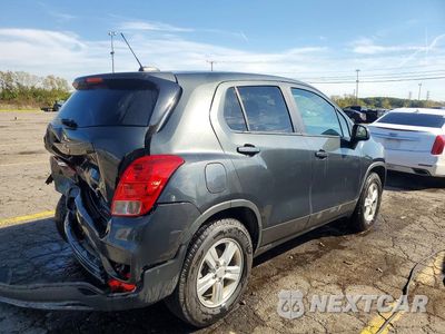 Trzecie zdjęcie samochodu z tyłu: 2019 CHEVROLET TRAX LS VIN:3GNCJNSB0KL366852 - miniatura