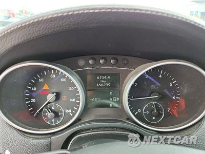 Zdjęcie 9 z 12 samochodu: 2008 MERCEDES-BENZ GL 550 4MATIC VIN:4JGBF86E38A350667 - miniatura