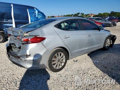 Trzecie zdjęcie samochodu z tyłu: 2017 HYUNDAI ELANTRA SE VIN:5NPD84LF9HH057197 - miniatura