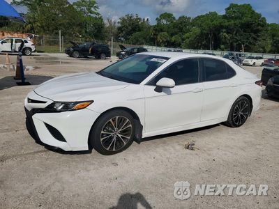 2018 TOYOTA CAMRY SE 4T1B11HK4JU101212 - główne zdjęcie licytacji z USA - miniatura