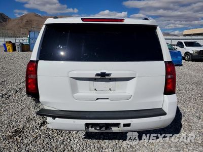 Zdjęcie 6 z 13 samochodu: 2019 CHEVROLET SUBURBAN C1500 LT VIN:1GNSCHKC7KR333825 - miniatura
