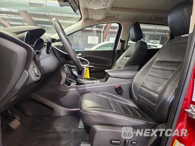Zdjęcie 7 z 13 samochodu: 2019 FORD ESCAPE SEL VIN:1FMCU9HD2KUA37684 - miniatura