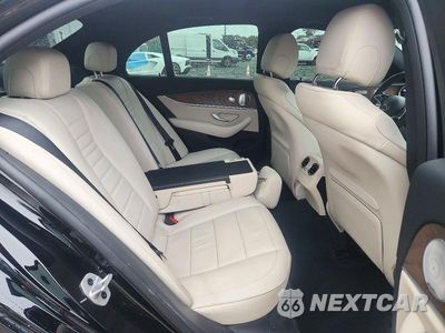 Zdjęcie 10 z 13 samochodu: 2021 MERCEDES-BENZ E 350 VIN:W1KZF8DB6MA918731 - miniatura