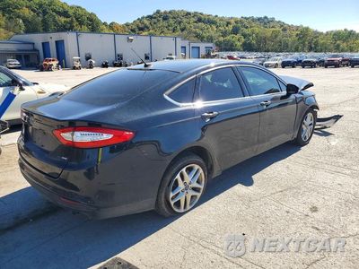 Trzecie zdjęcie samochodu z tyłu: 2016 FORD FUSION SE VIN:3FA6P0H71GR335839 - miniatura