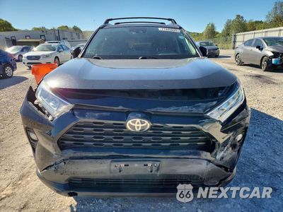 Piąte zdjęcie samochodu w środku: 2021 TOYOTA RAV4 XLE VIN:2T3P1RFV9MC220680 - miniatura