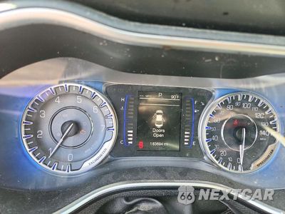 Zdjęcie 9 z 13 samochodu: 2015 CHRYSLER 200 LIMITED VIN:1C3CCCAB8FN581771 - miniatura