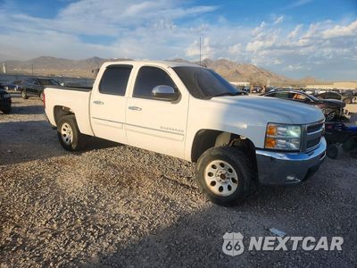 Czwarte zdjęcie samochodu z boku: 2013 CHEVROLET SILVERADO C1500 LT VIN:3GCPCSE04DG153105 - miniatura