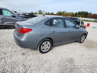 Trzecie zdjęcie samochodu z tyłu: 2010 HYUNDAI ELANTRA GLS VIN:KMHDU4AD2AU829107 - miniatura