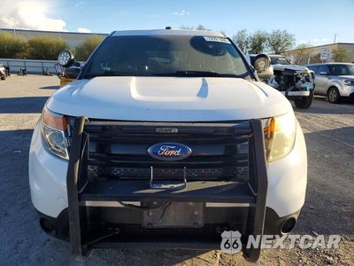 Piąte zdjęcie samochodu w środku: 2014 FORD EXPLORER POLICE INTERCEPTOR VIN:1FM5K8AR6EGA09291 - miniatura