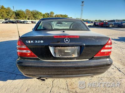 Zdjęcie 6 z 12 samochodu: 2001 MERCEDES-BENZ SLK 320 VIN:WDBKK65F91F201007 - miniatura