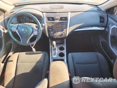 Zdjęcie 8 z 12 samochodu: 2015 NISSAN ALTIMA 2.5 S VIN:1N4AL3AP7FC212559 - miniatura