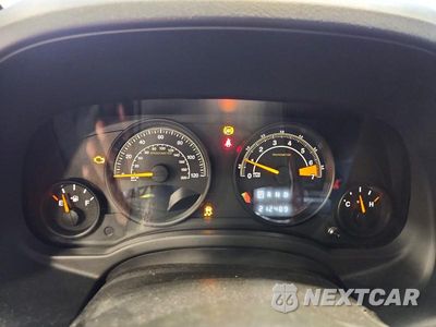 Zdjęcie 9 z 14 samochodu: 2016 JEEP COMPASS SPORT VIN:1C4NJDBBXGD626716 - miniatura